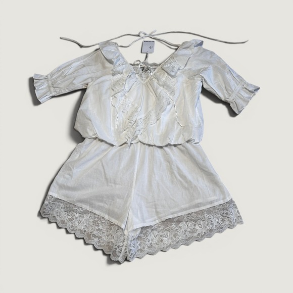 Walter Baker Pants - Walter Baker Anthropologie Romper White Lace Flounce Sample Small NWT Modern Y2K